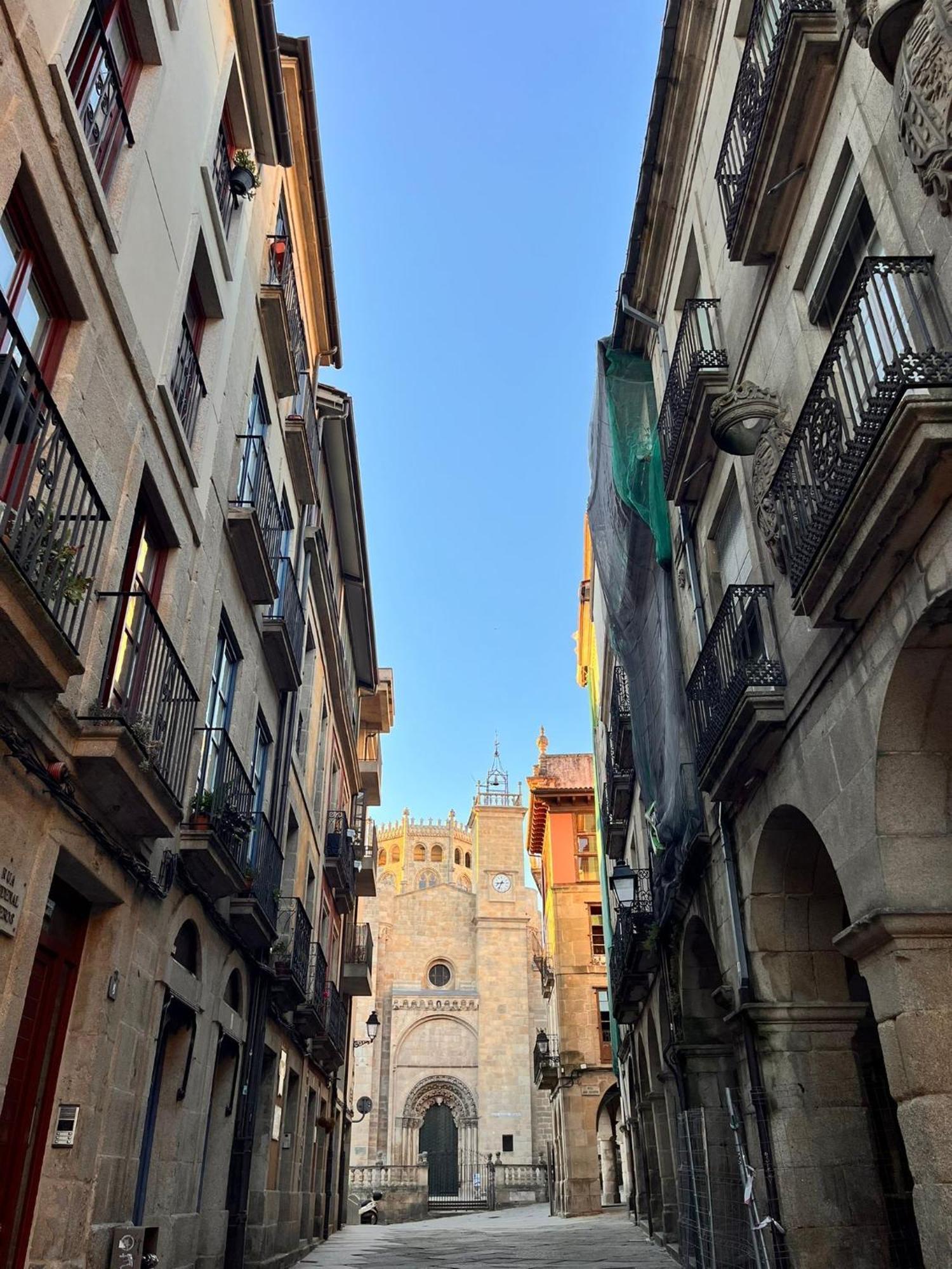 Moment Collector Apartment Ourense Exterior photo
